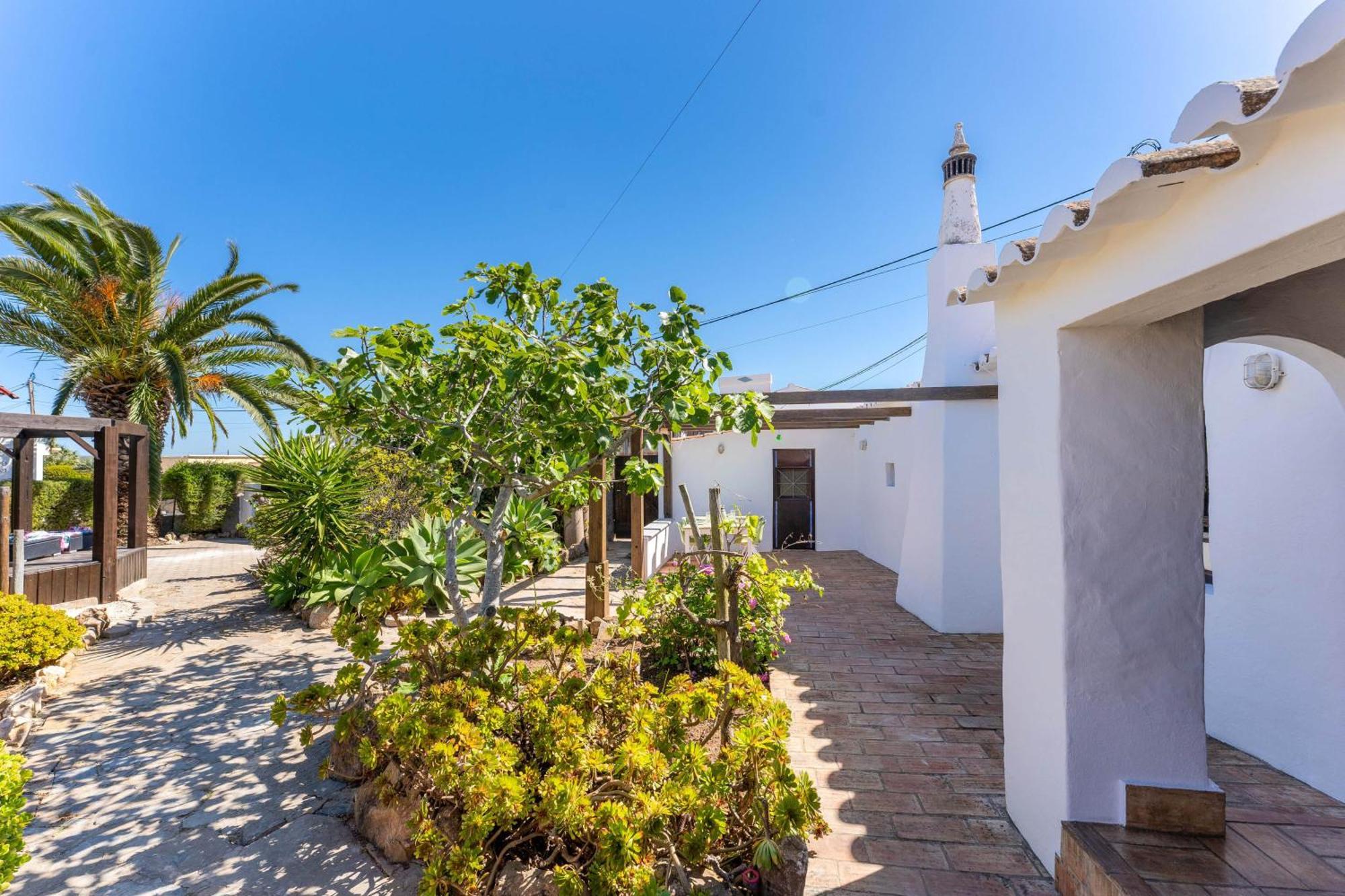 Ferienhaus Sagres, Aloha House, 500 Meters From Tonel *
